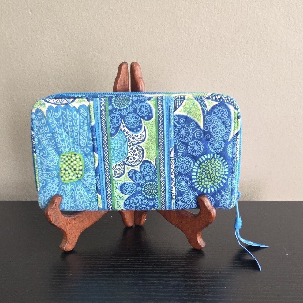 Vera Bradley Blue and Green Patterned Accessory